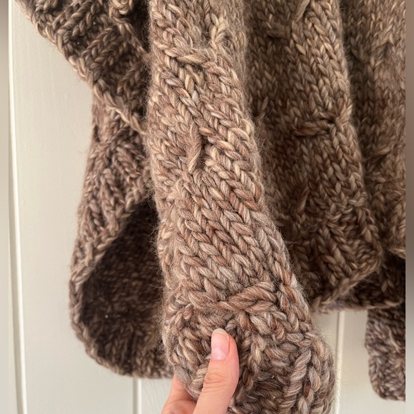 Oversized Cable Knit Poncho Sweater Marled Brown Neutral Lagenlook Scandinavian - Picture 9 of 11